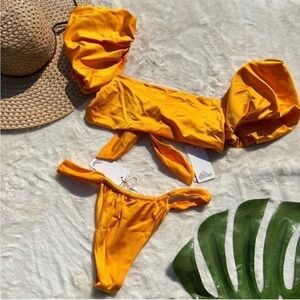 Agua Bendita Calista Top and Elsa Thong Bikini Set